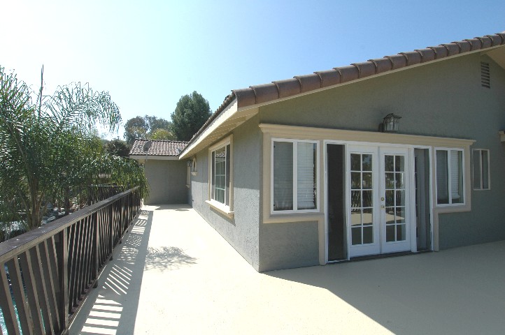 Miles of view deck for entertaining..