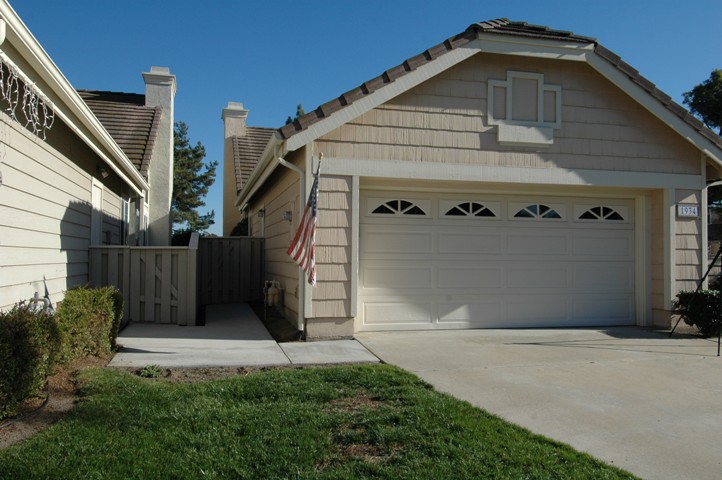 This is a detached Home... not a twin home