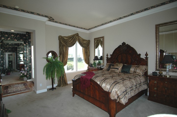Master Wing... with Total Privacy...