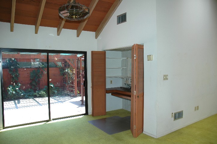 Dining Room extension of Great Room with space for Butler's Pantry