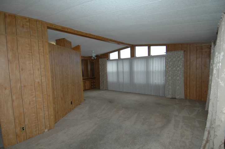 San Marcos Mobile Home for Sale Living Room