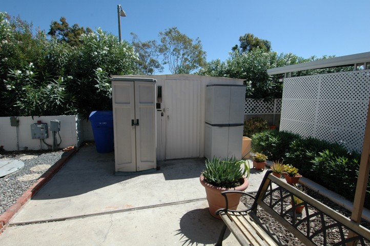 Plenty of Storage at this San Marcos Mobile Home for Sale