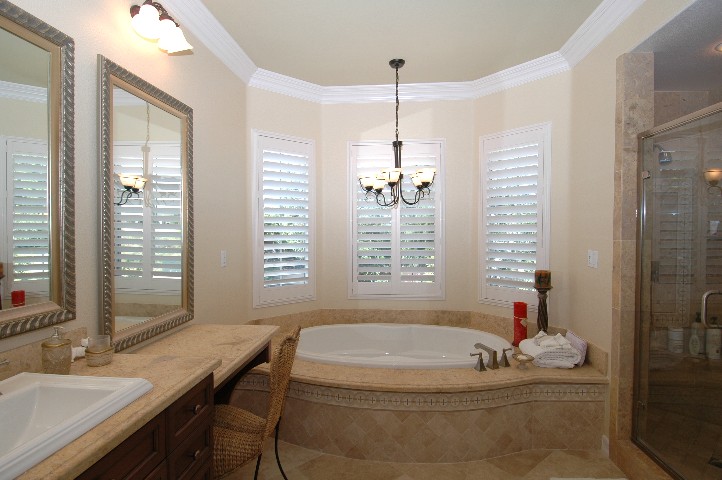 Soak in Privacy and Quiet... what a spectacular Lot...